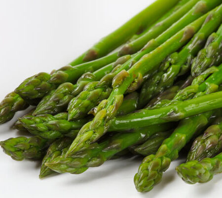 plate of cooked asparagus