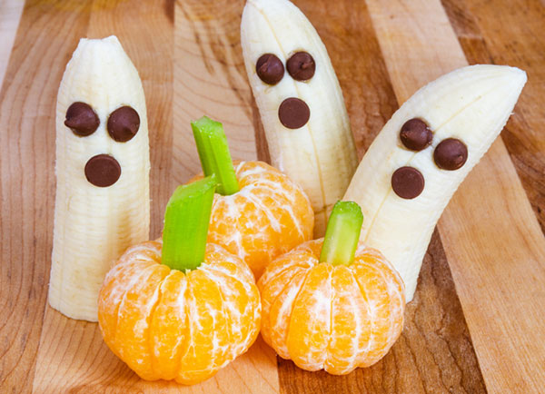 banana ghosts and mandarin orange 'pumpkins'